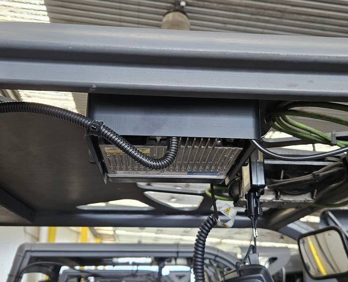 tait quick mount radio shield in action 2