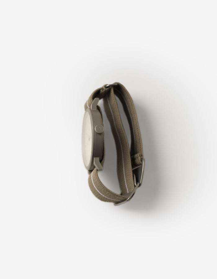 Khaki mens field watch