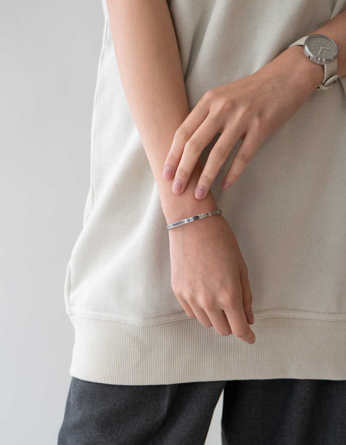 The Minute Cuff, Polished Silver